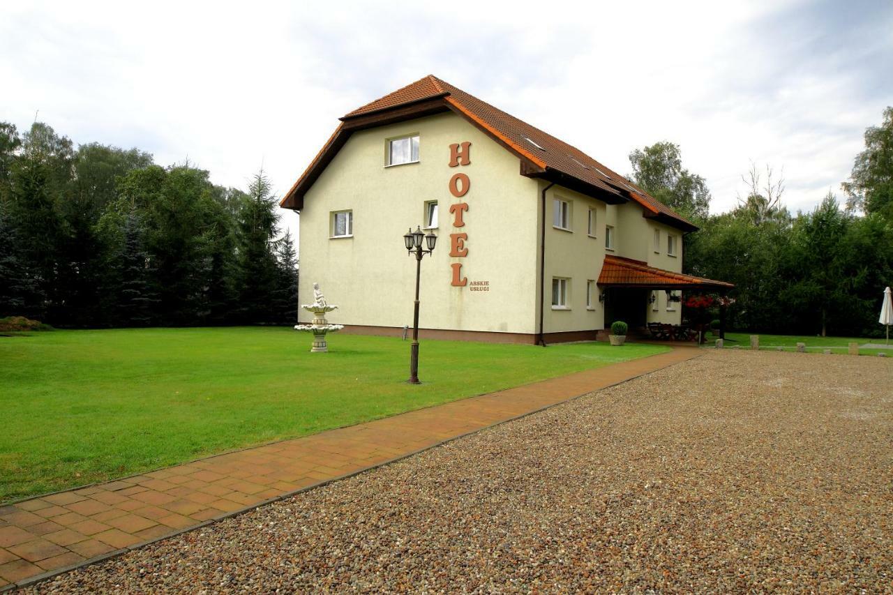 Restaurant & Hostel "Broadway" Kliniska Exterior foto